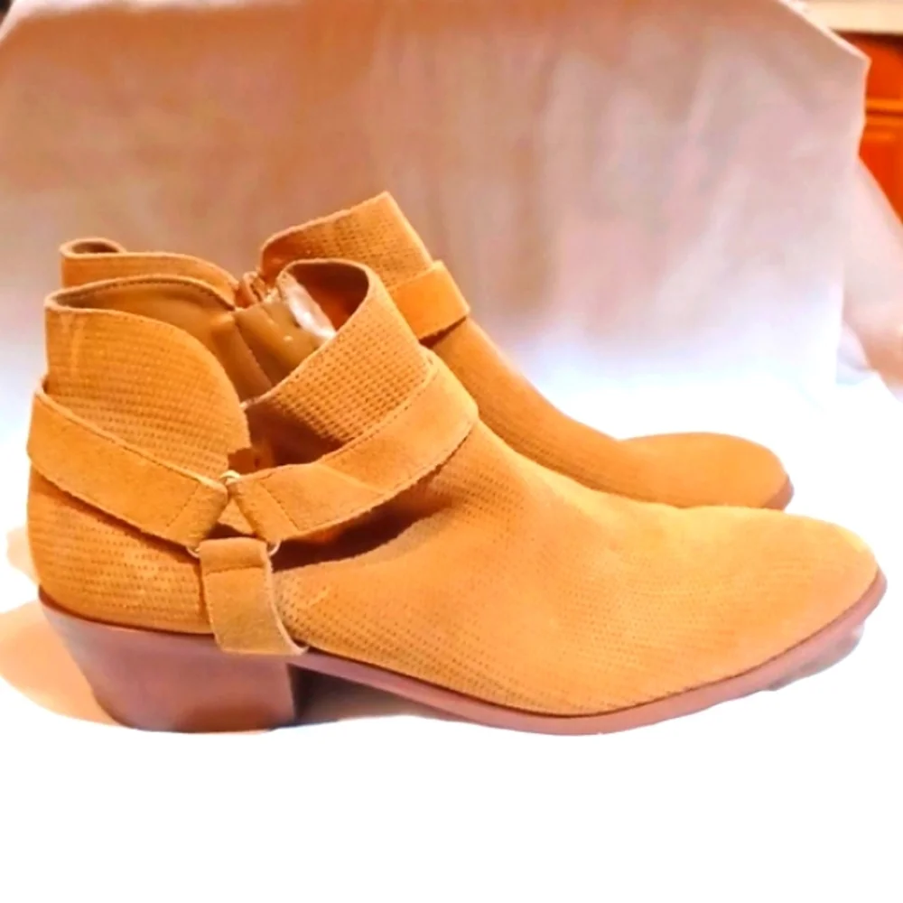 Violet & Red Womans Saddle Brown Suede Leather Ankle Boots 9.5 M‎